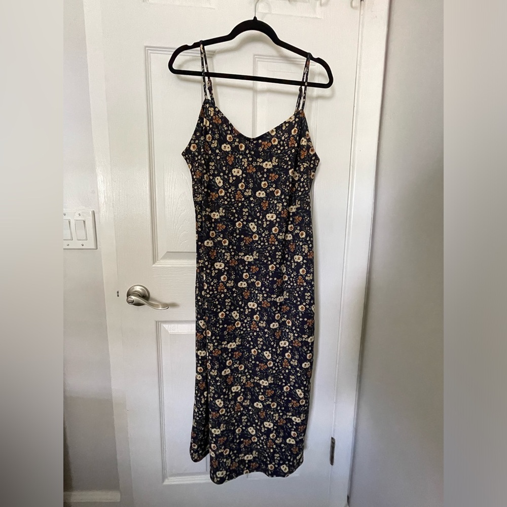 Dark Floral Print Dress